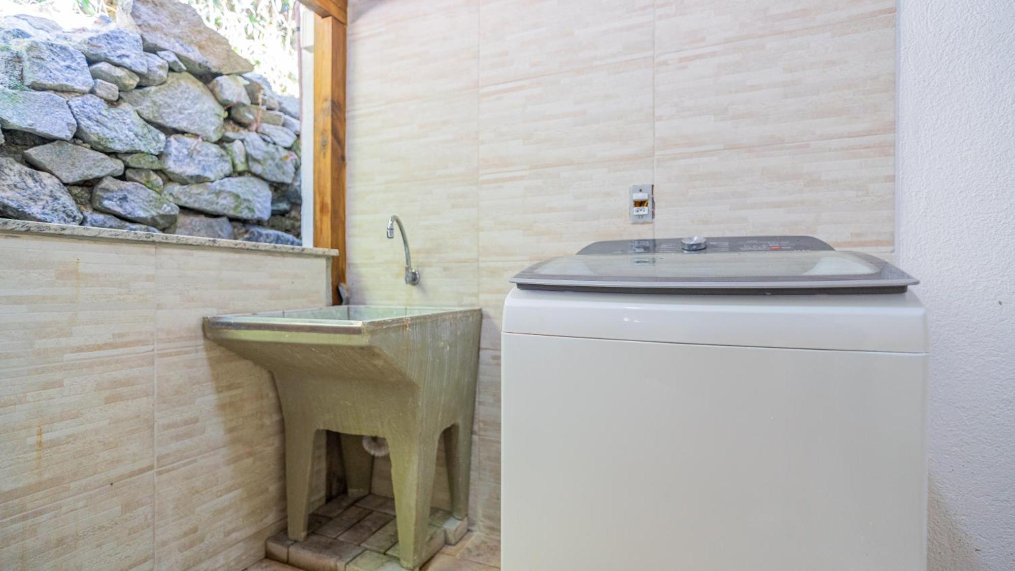 Residencial Com Piscina Possui Jacuzzi Aquecida Com Hidromassagem Holiday home *