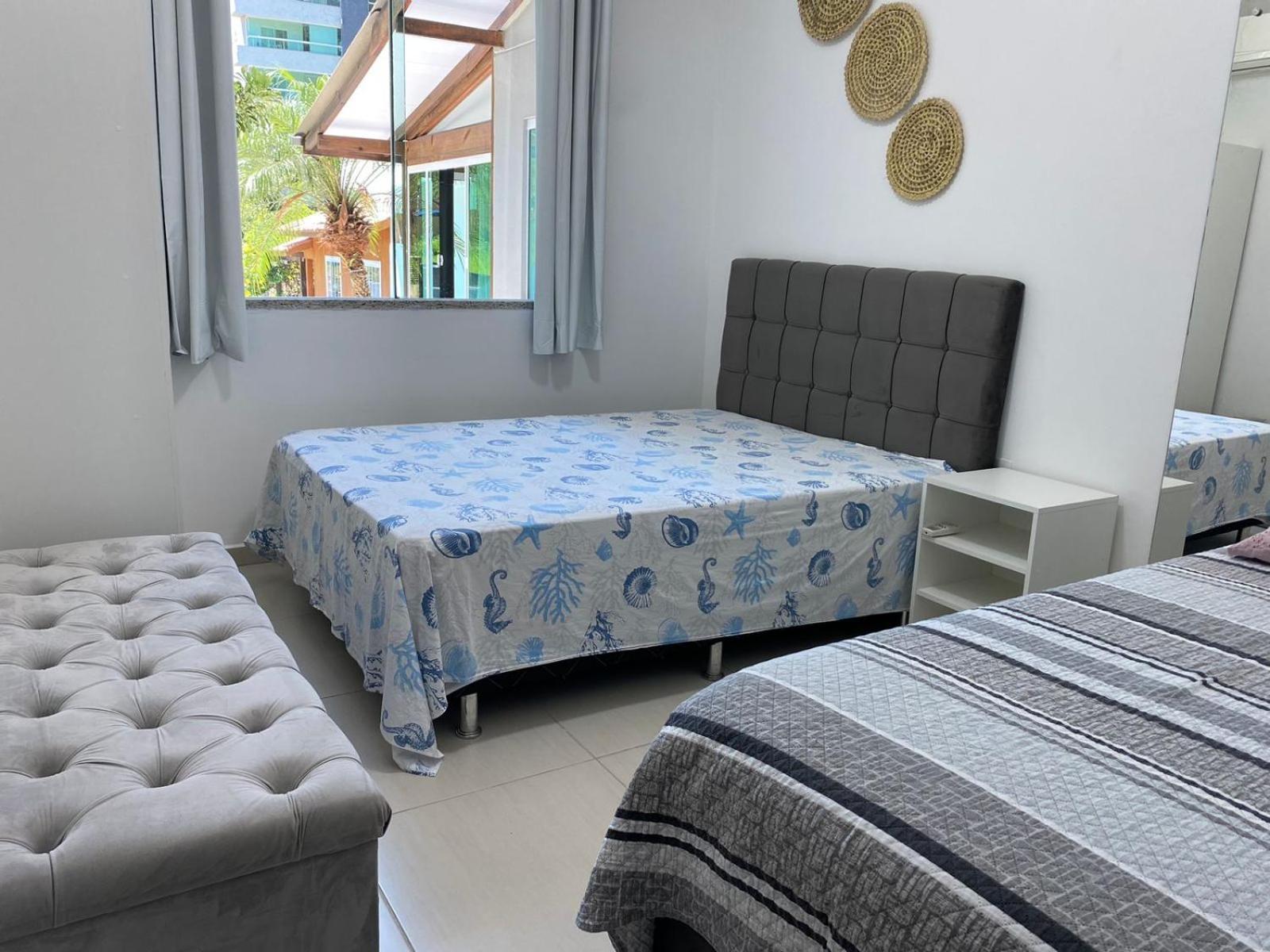 Residencial Com Piscina Possui Jacuzzi Aquecida Com Hidromassagem Bombinhas