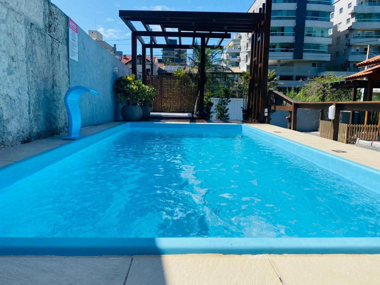 Holiday home Residencial Com Piscina Possui Jacuzzi Aquecida Com Hidromassagem